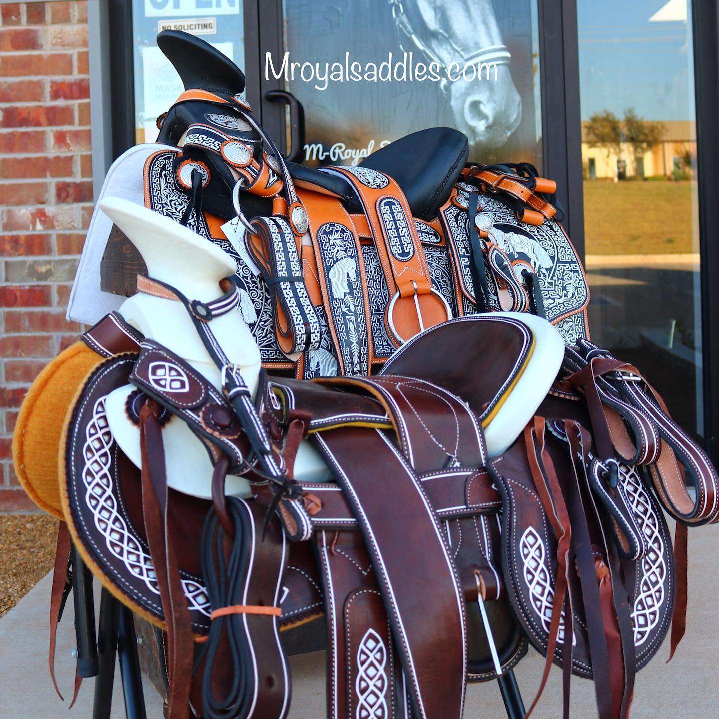 Charro Saddles - M-Royal Saddles
