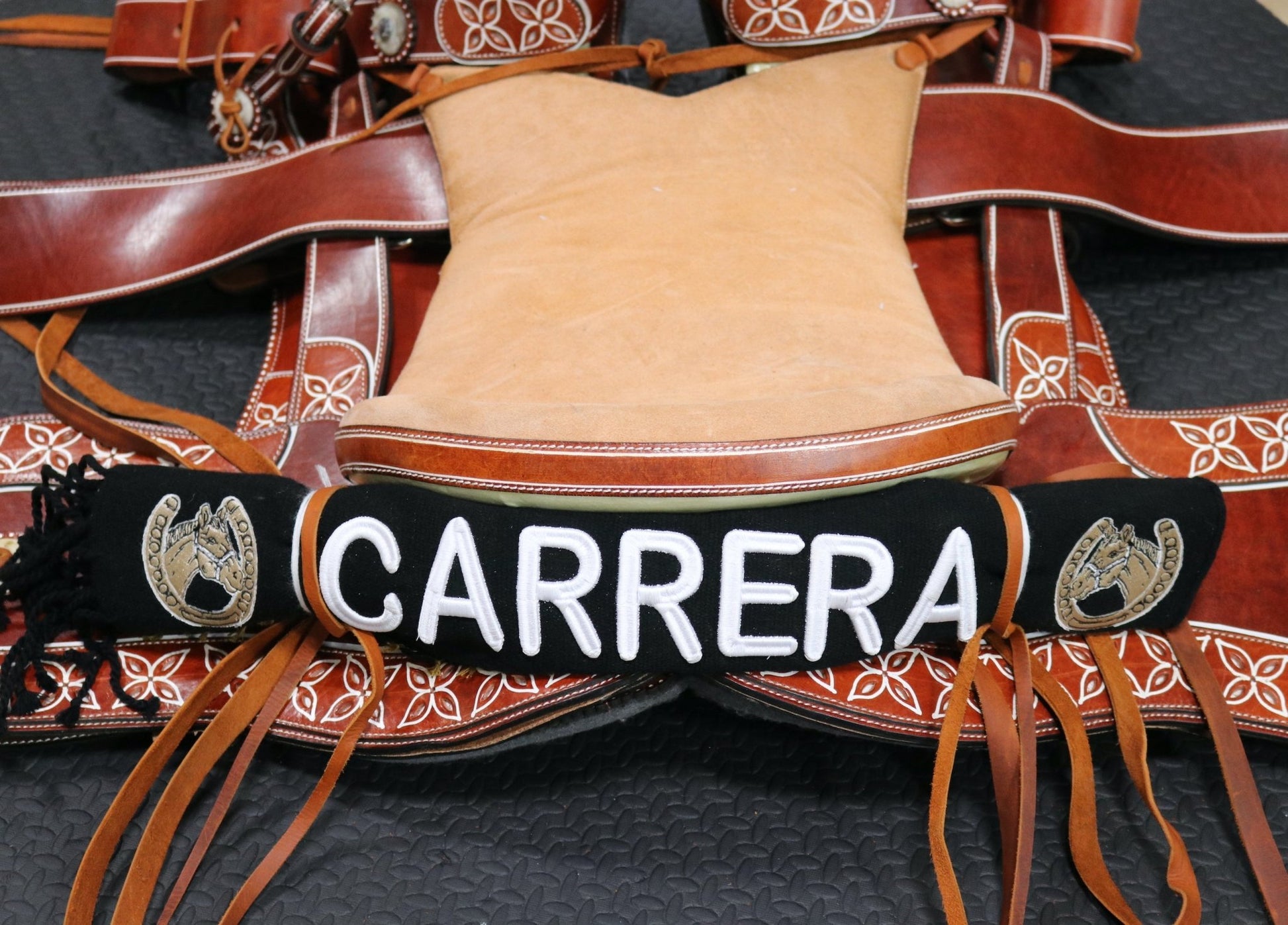Red Simple Sarape Greca Charro Saddle main image 1