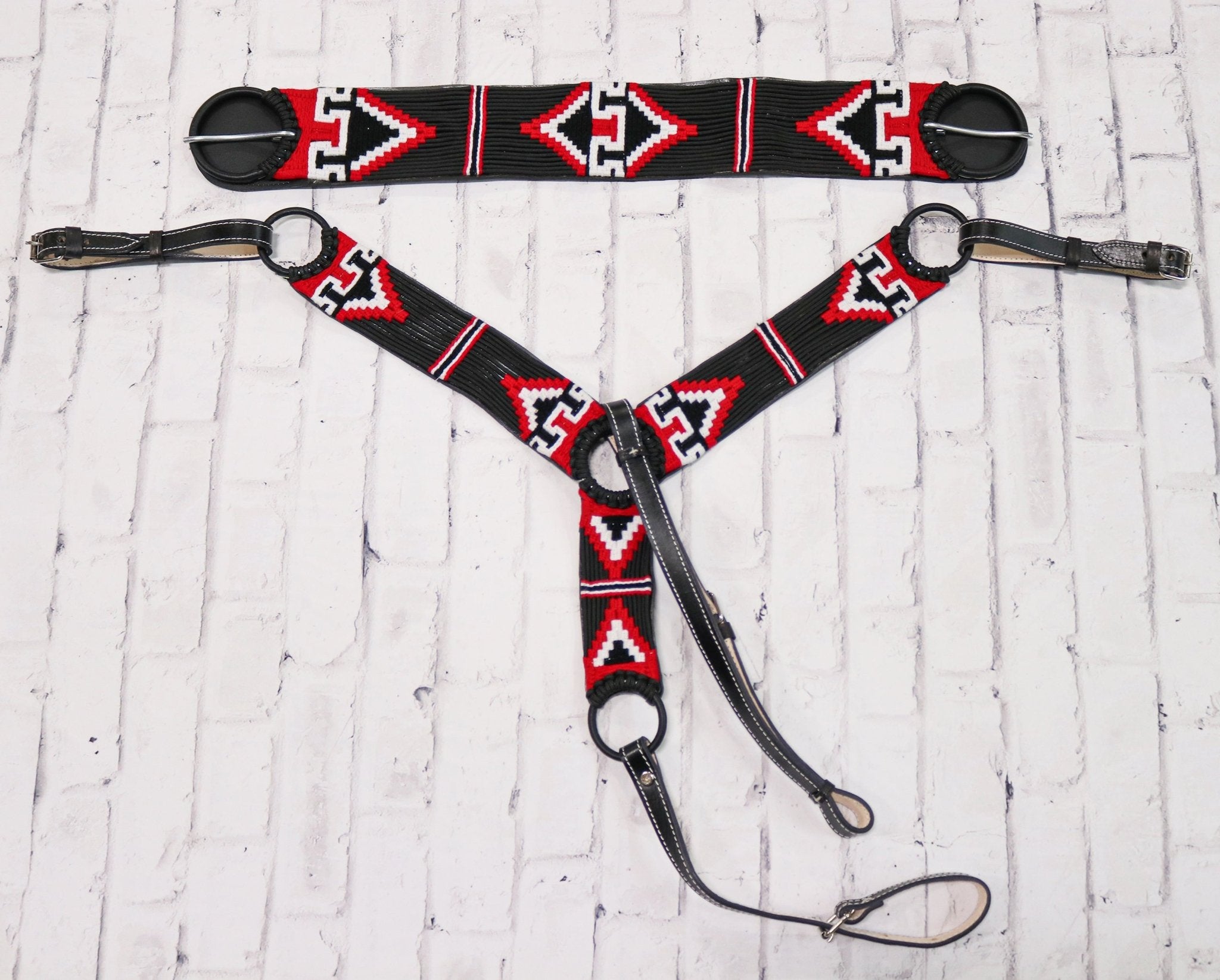 Montura Silla Charra Cola De Pato Con Carona Cincho, Pechera | Meses Montura Silla Charra Cola De Pato Con Carona Cincho, Pechera | Meses