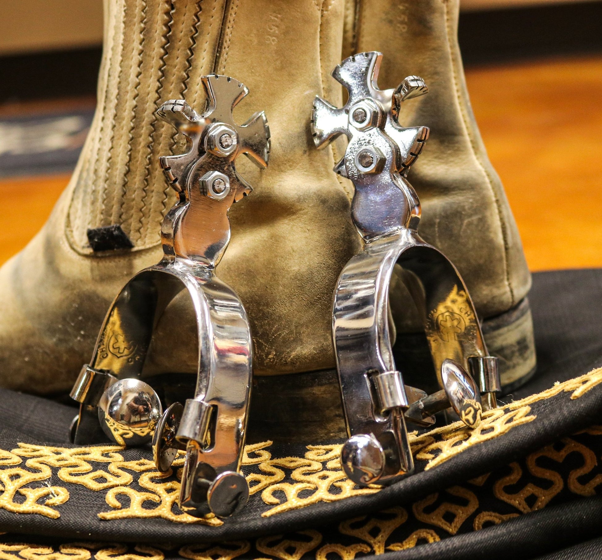 Espuelas Charras Jinete Montar Toro Bull Riding Spurs - M-Royal Saddles