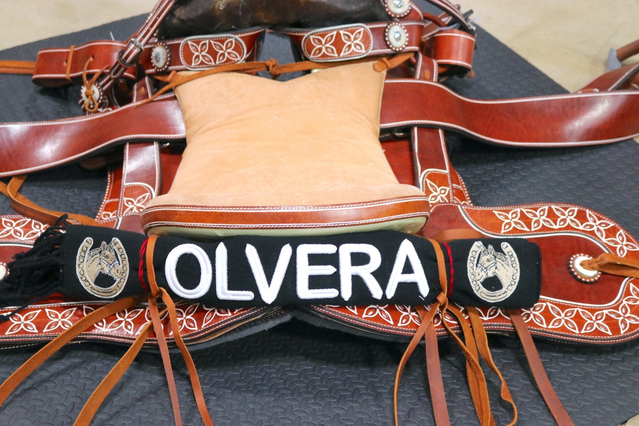 No Subo Feas Black Charro Montura Sarape